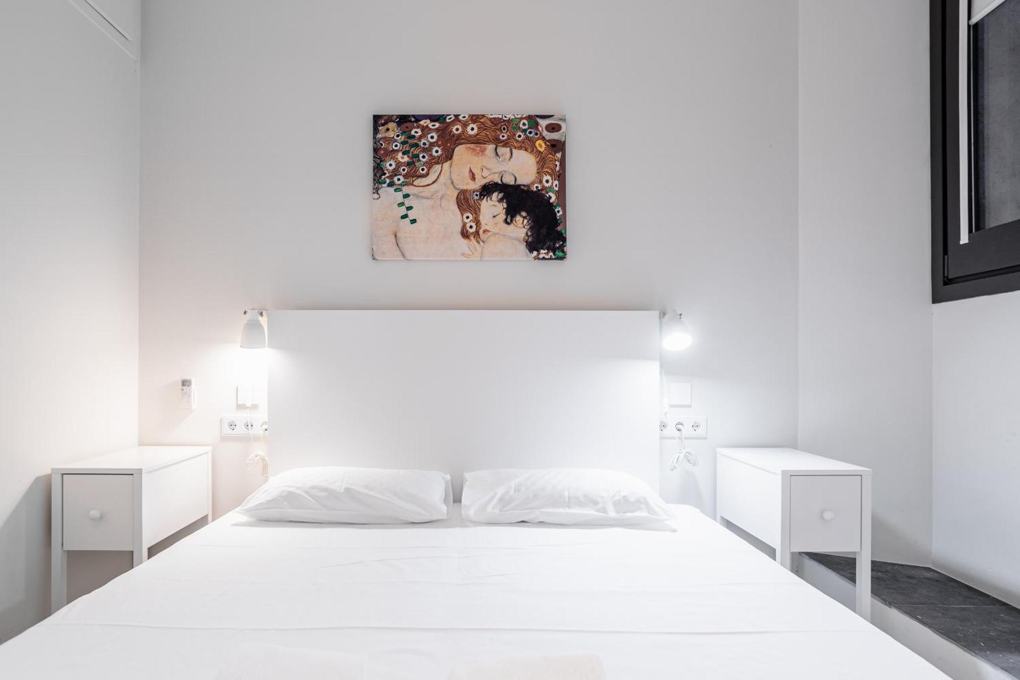 Apt 8 Geranio Girona Eksteriør bilde